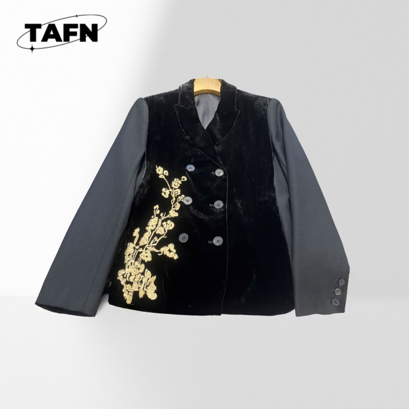 Mens Formal Look - Chic Men’s Blazer Tailored Fit for
