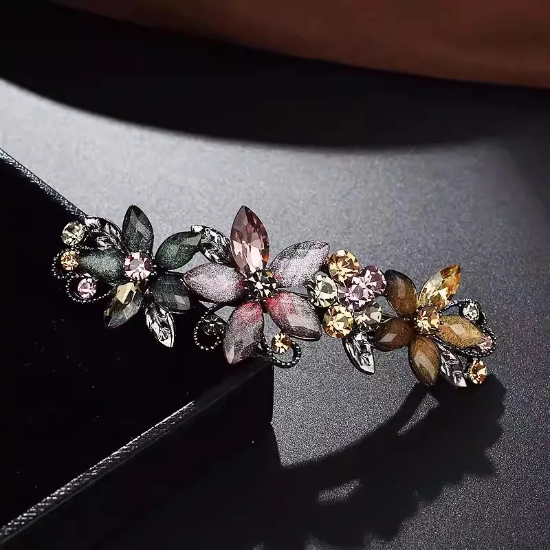 Elegant Rhinestone Glaze Flowe - Tie Bar Clip recension och pris
