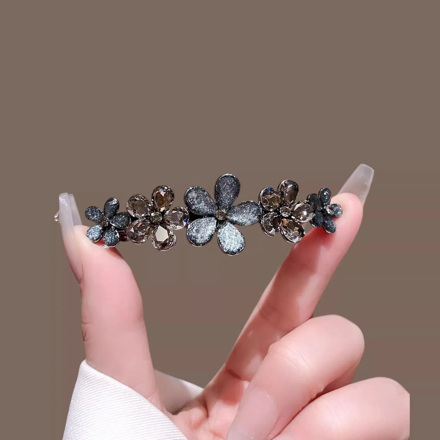 Elegant Crystal Flower Hairpin - Tie Bar Clip recension och pris