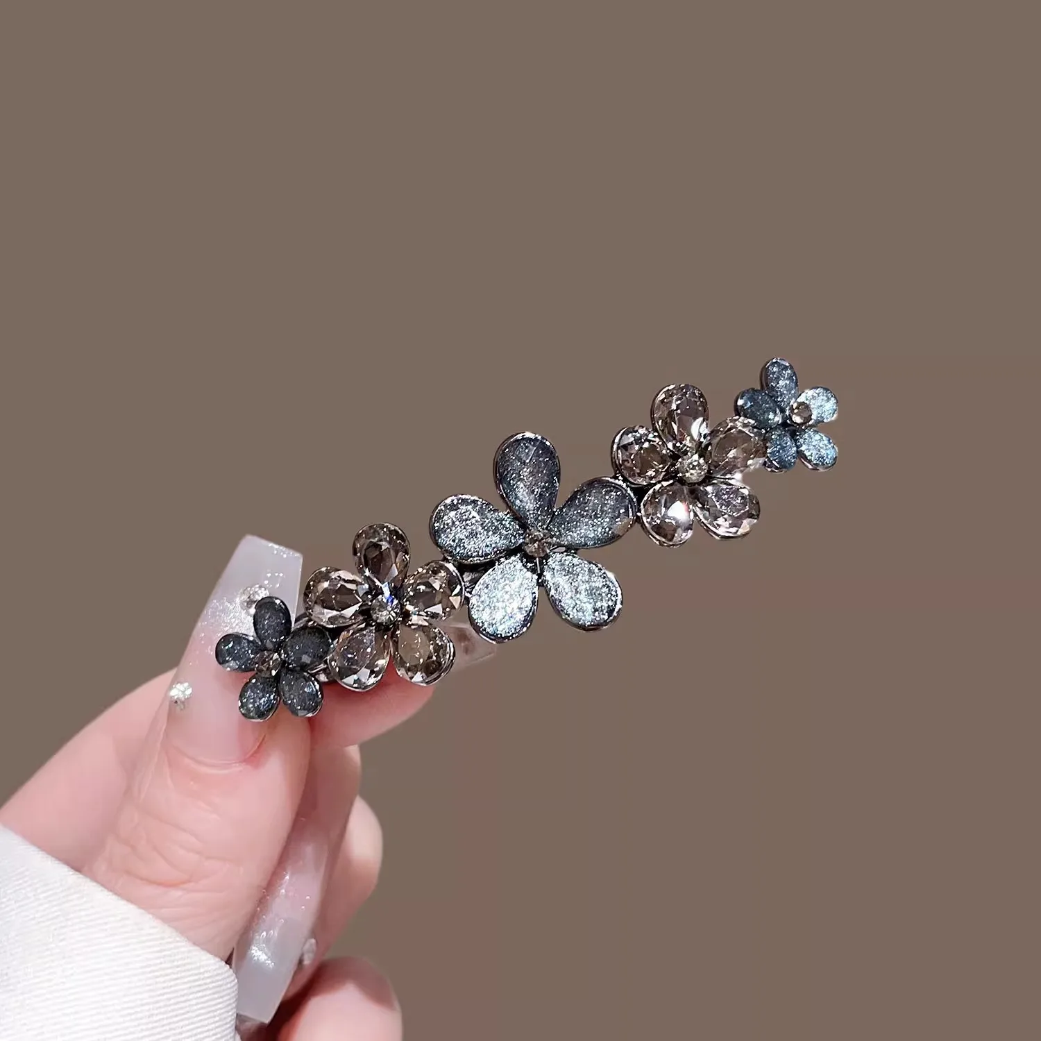Elegant Crystal Flower Hairpin - Tie Bar Clip recension och pris